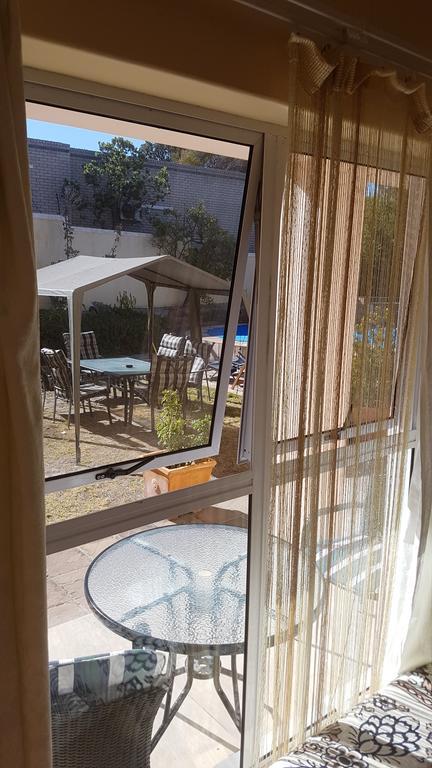 Natalie Guesthouse Bloubergstrand Exterior foto